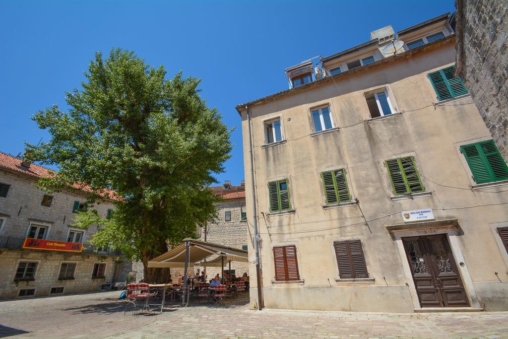 Tajami Apartments Kotor Exterior photo